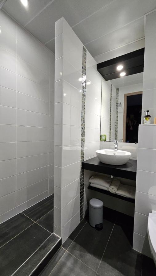 Logis Hotel La Grassinais סן מלו מראה חיצוני תמונה
